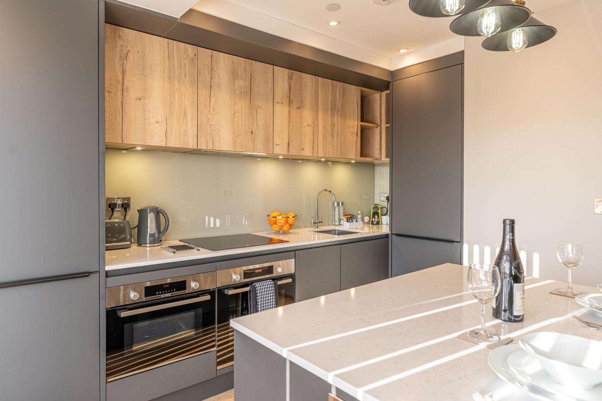 רדינג Bond House By Celador Apartments מראה חיצוני תמונה