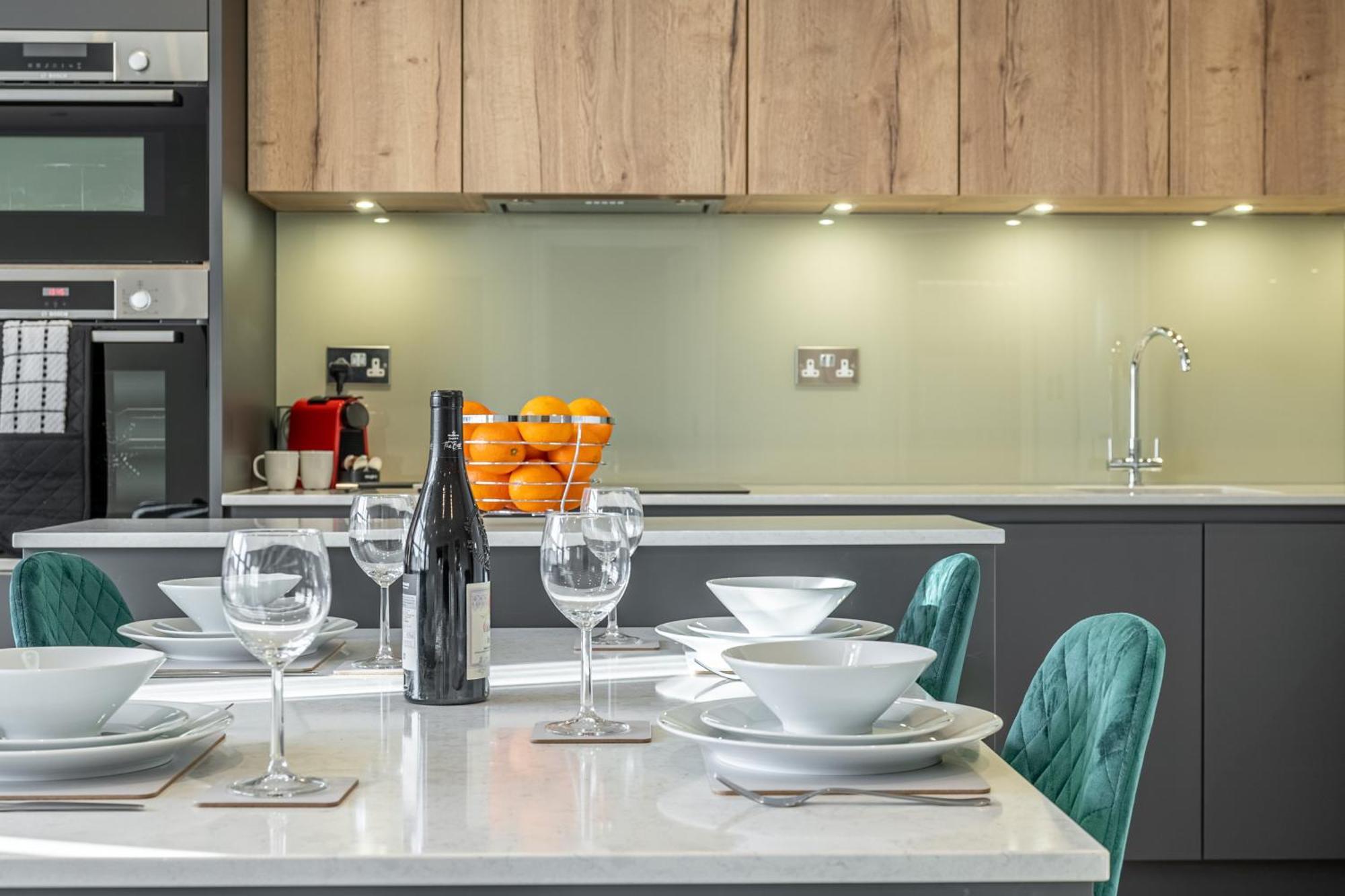 רדינג Bond House By Celador Apartments מראה חיצוני תמונה